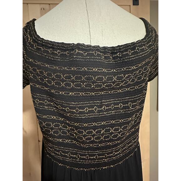 Michael Kors | Gold Sparkle Black Short Sleeve Midi Dress | Size Large - Picture 5 of 13